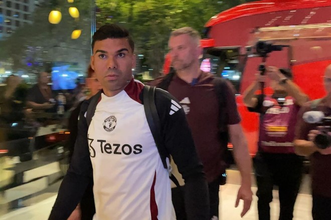 Casemiro không hào hứng gì khi đến Malaysia ngay sau khi mùa giải hạ màn Casemiro không hào hứng gì khi đến Malaysia ngay sau khi mùa giải hạ màn