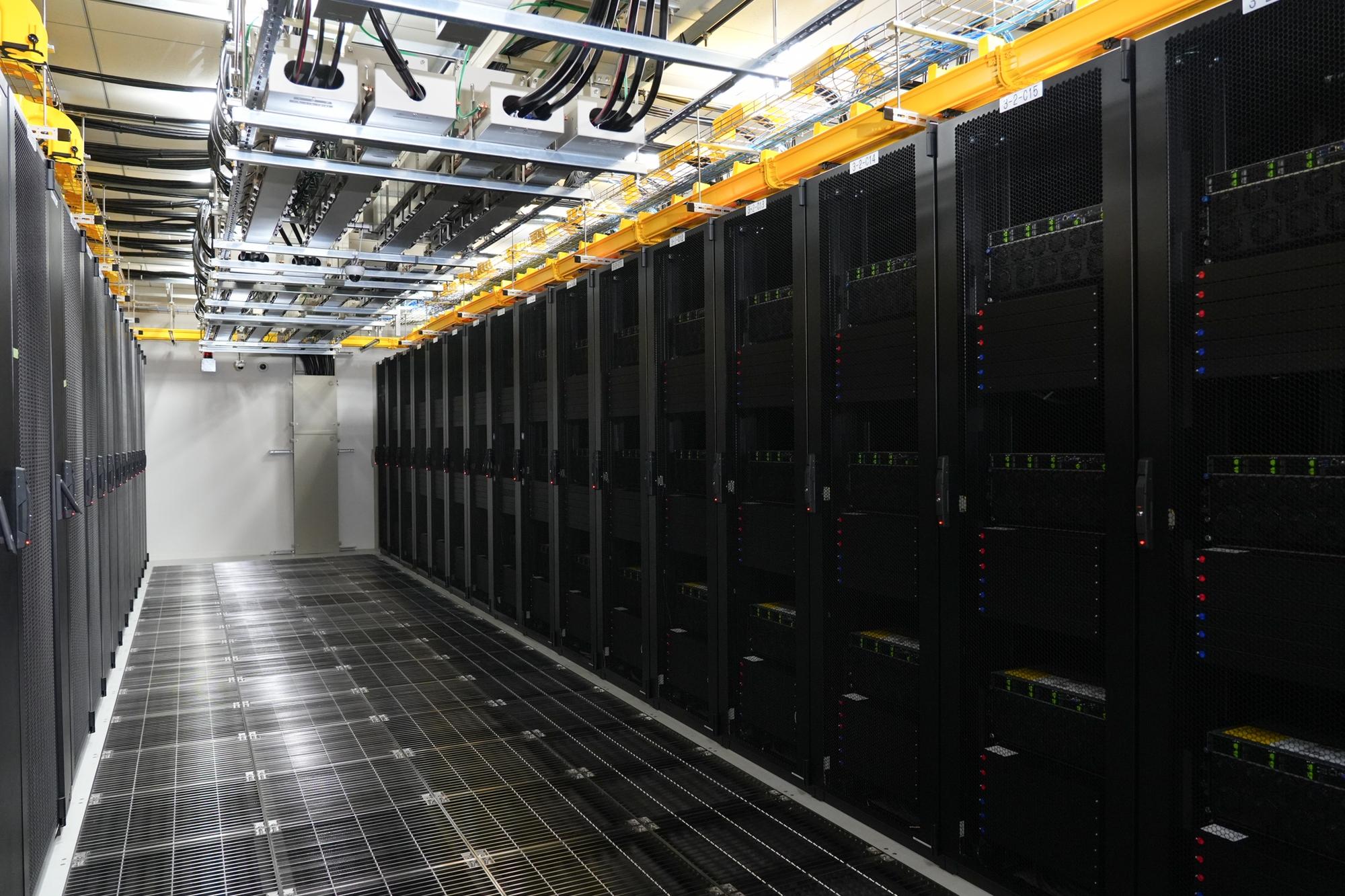 Lần đầu tiên Việt Nam lọt top 15 quốc gia hàng đầu thế giới về AI- Ảnh 3. Lần đầu tiên Việt Nam lọt top 15 quốc gia hàng đầu thế giới về AI- Ảnh 3.