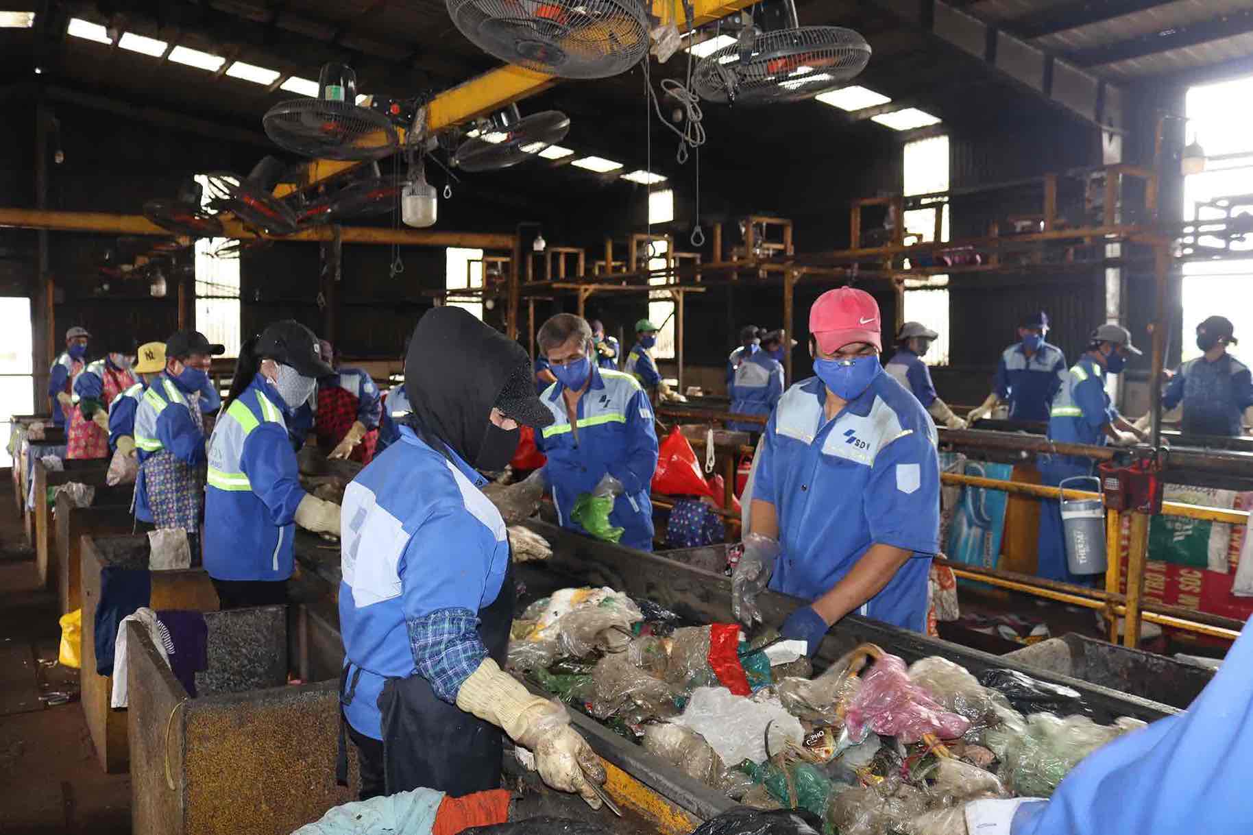 Khu xử lý chất thải Quang Trung công suất 1.200 tấn/ngày. Ảnh tư liệu: HAC