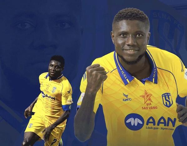 Olaha gia hạn hợp đồng với đội bóng xứ Nghệ. Ảnh: SLNA FC