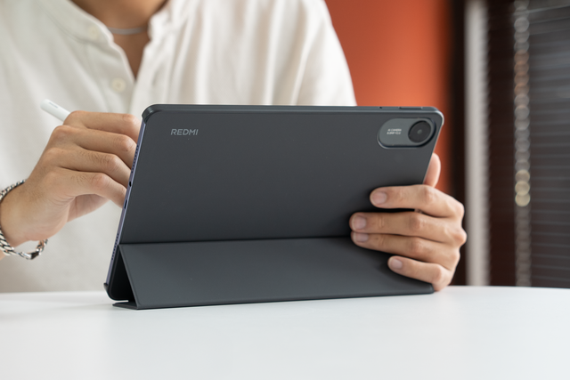 Giải trí bất tận với Redmi Pad 2 màn hình 2,5K, pin 9.000mAh- Ảnh 4.