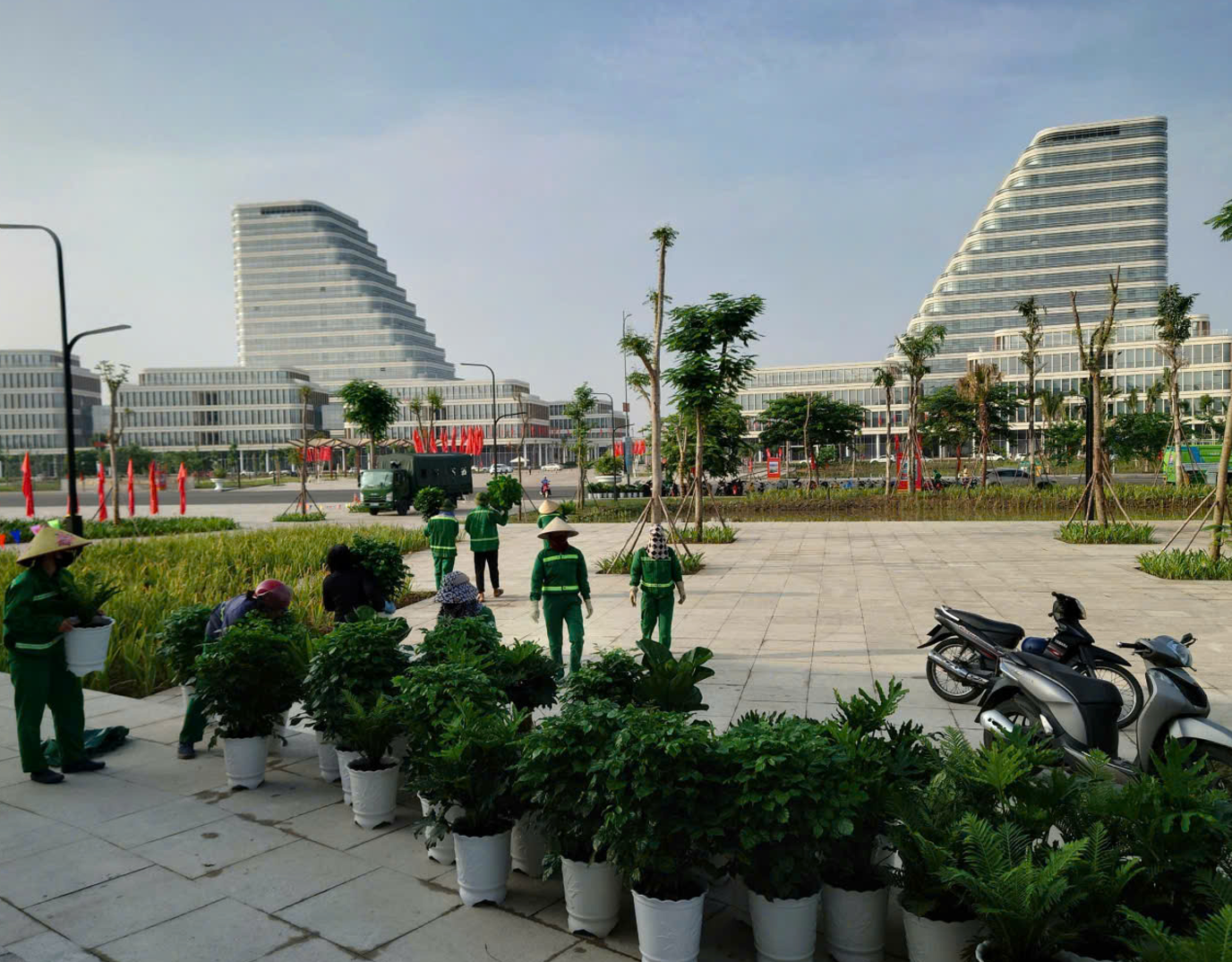 Ảnh màn hình 2025-07-17 lúc 00.05.22