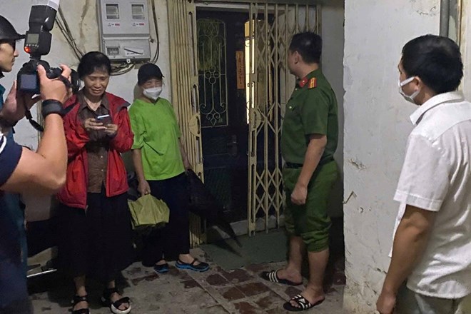 Hà Nội khẩn trương di dân khỏi chung cư nguy hiểm trước khi bão số 3 Wipha đổ bộ