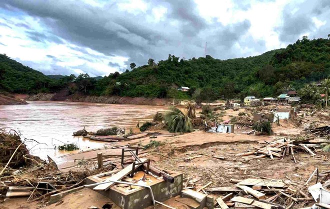 Mưa lũ ở Nghệ An làm 4 người tử vong, gây thiệt hại 3.390 tỉ đồng