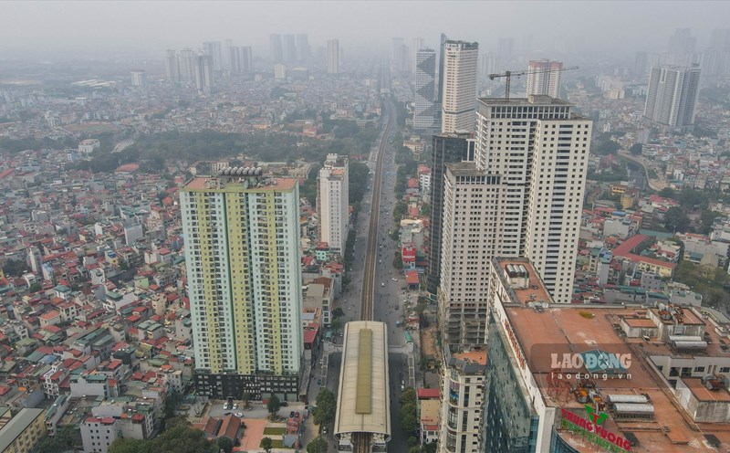 Chuyên gia cho rằng để hạ giá nhà, cần ưu tiên giải quyết vấn đề quy hoạch và nguồn cung. Ảnh: Phan Anh