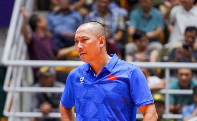 Huấn luyện viên Nguyễn Tuấn Kiệt tôn trọng quyết định của Bích Tuyền