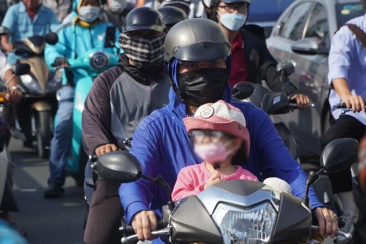 Năm học 2025-2026, nhiều trường ở TPHCM đã điều chỉnh lùi giờ vào học buổi sáng. Ảnh: Chân Phúc