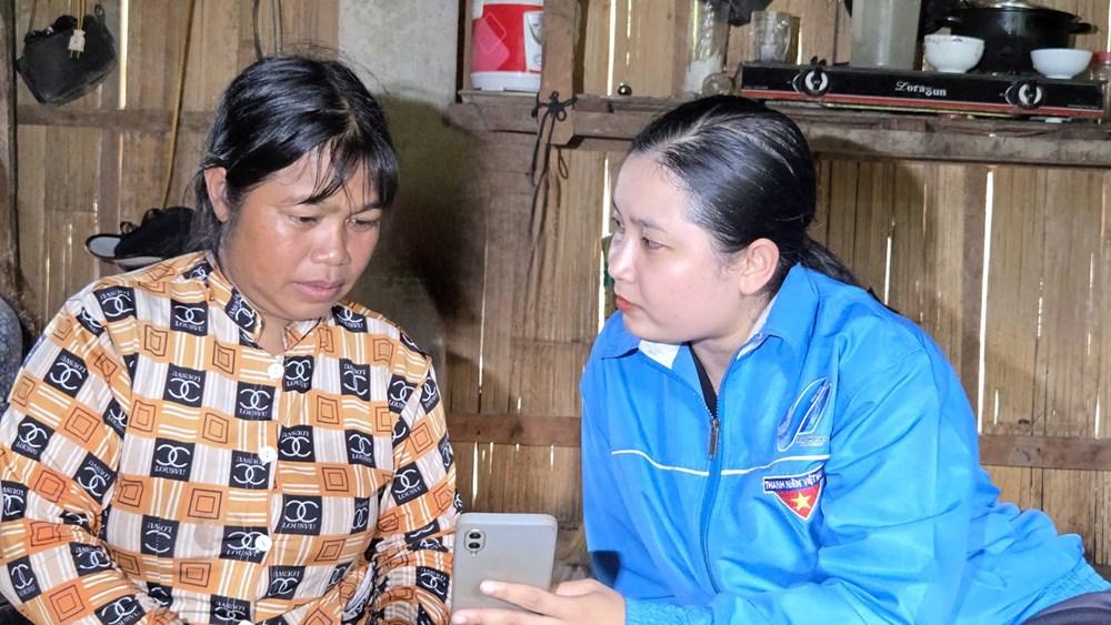 Áo xanh tình nguyện “xóa mù” kĩ năng số cho đồng bào Ca Dong - ảnh 3