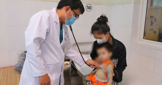 Nguy cơ bệnh tay chân miệng tăng cao ở trẻ nhỏ đầu năm học