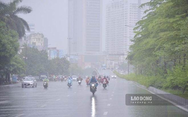 Dự báo thời gian Nam Bộ, Bắc Bộ mưa dông, có nơi mưa to