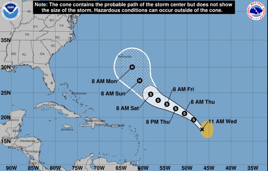 Dự báo đường đi của bão Gabrielle. Ảnh: NOAA