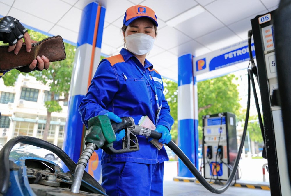 Giá xăng dầu hôm nay 18.9.2025: Có thể tăng nhẹ sau kỳ điều chỉnh - ảnh 1