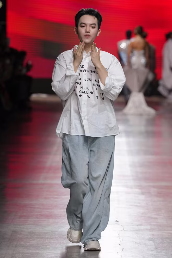 NTK Phan Đăng Hoàng tại Milano Fashion Week 2025 NTK Phan Đăng Hoàng tại Milano Fashion Week 2025