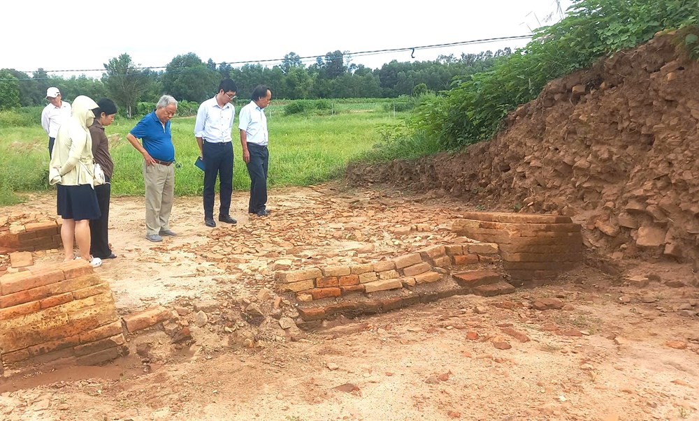 Thấy gì phế tích tháp Champa “đầu tiên” được khai quật tại tỉnh Gia Lai mới? - ảnh 1