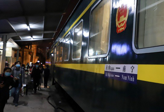 Việc khôi phục hoạt động chạy tàu khách liên vận quốc tế giữa Việt Nam và Trung Quốc đem lại nhiều lợi ích t. Ảnh minh họa.