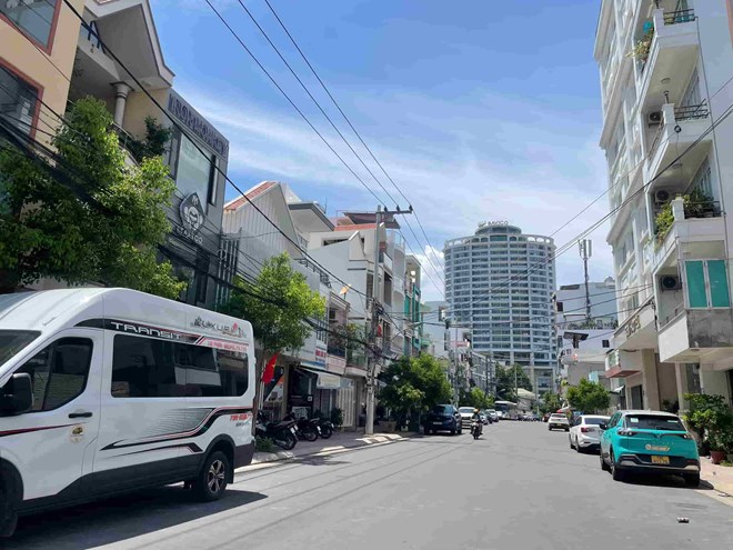 Đề xuất không thu hồi đất 32 hộ dân ở phường Nha Trang để mở rộng trụ sở tỉnh Khánh Hòa. Ảnh: Hữu Long