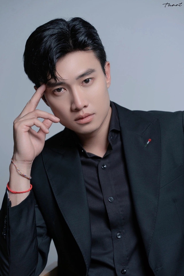 Quốc Trường thành công nhưng kín tiếng về chuyện tình cảm. Ảnh: Nghệ sĩ cung cấp