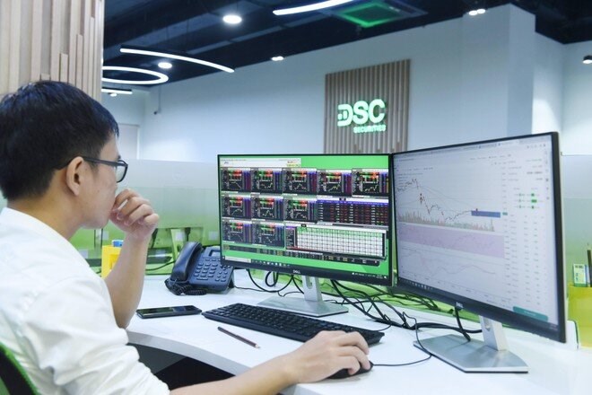 Cổ phiếu ngân hàng trở lại vai trò dẫn dắt thị trường chứng khoán