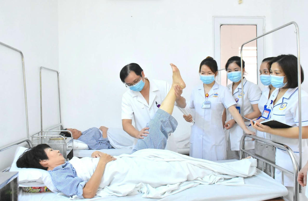 Thiếu hụt nguồn nhân lực trong ngành Y tế đã và đang để lại nhiều hệ lụy. (Ảnh minh họa - Nguồn: Giaothonghospital.vn)