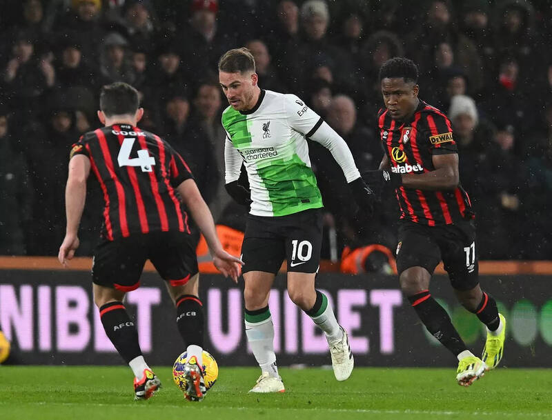 Mac Allister không còn duy trì được phong độ ổn định.  Ảnh: AFP