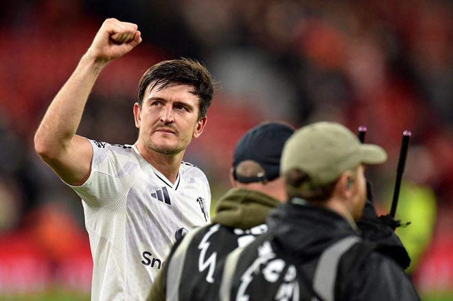 Maguire vừa ghi bàn thắng quyết định giúp Man United đánh bại Liverpool. Ảnh: AFP