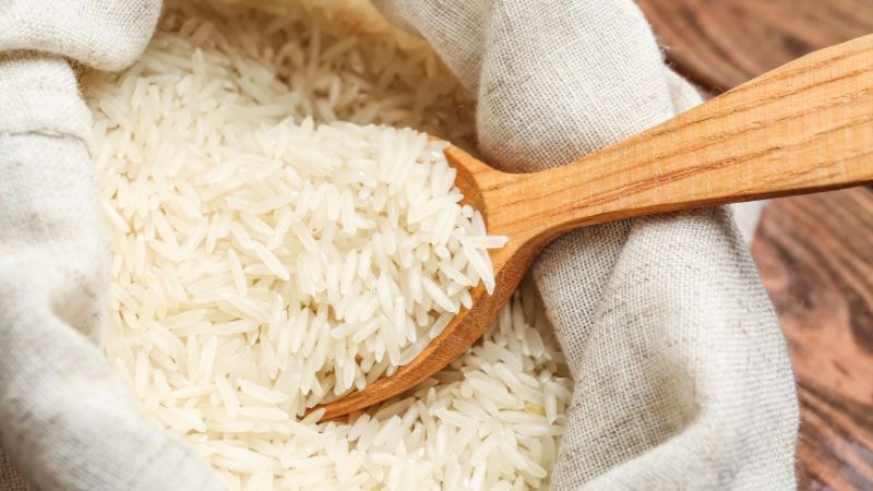 Giá lúa gạo hôm nay 29/7: Gạo nguyên liệu tăng nhẹ