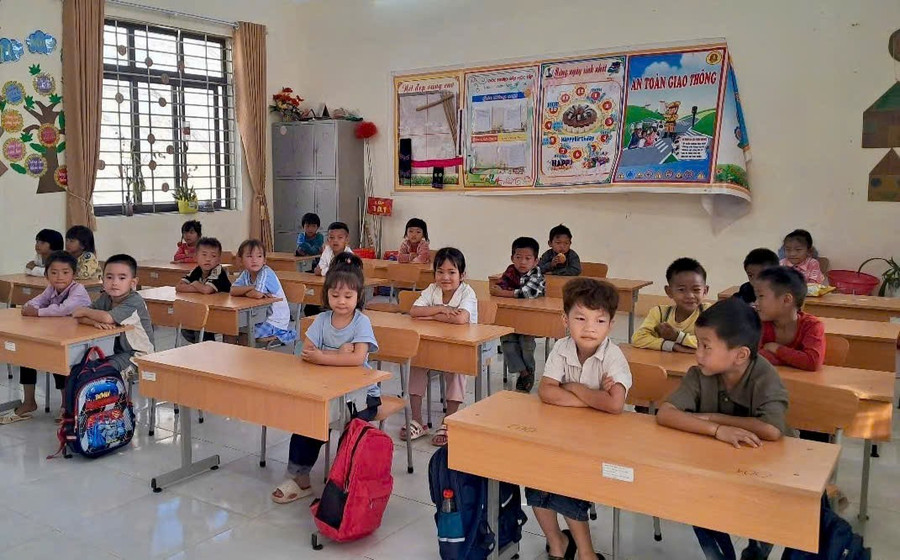 Giờ học của học sinh Trường PTDTBT Tiểu học Nậm Ban, xã Pa Tần (tỉnh Lai Châu). Ảnh: Hà Thuận sap-xep-sap-nhap-cac-co-so-giao-duc-cong-lap-3.jpg