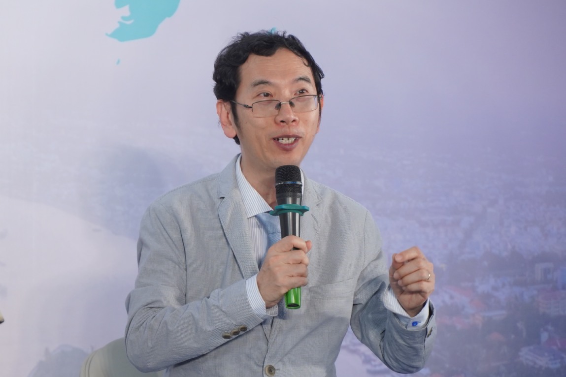 BS. CKII Nguyễn Minh Tiến - Phó Giám đốc Bệnh viện Nhi đồng TP Hồ Chí Minh. Ảnh: Tạ Quang