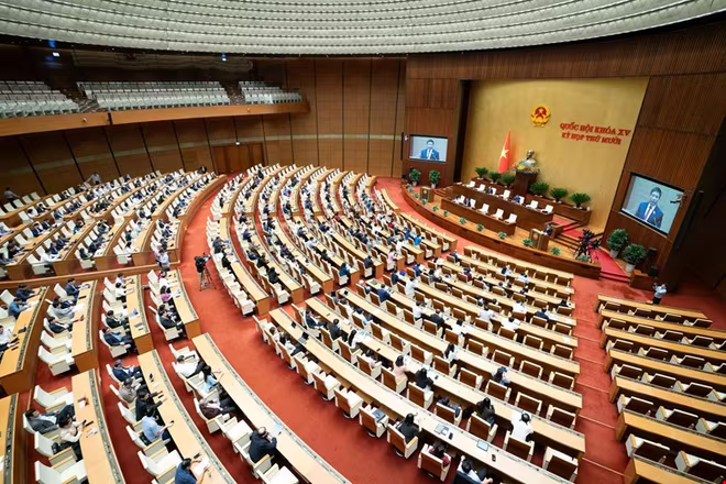 Quang cảnh phiên họp