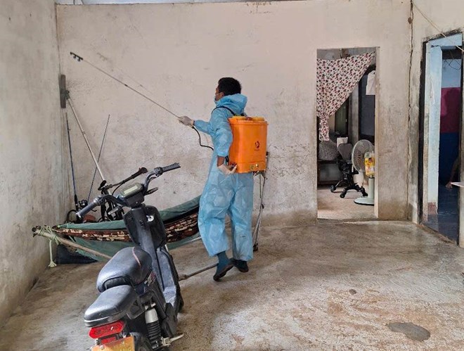 Buôn Đôn chăm sóc sức khỏe, đẩy lùi dịch bệnh cho người dân vùng thiên tai