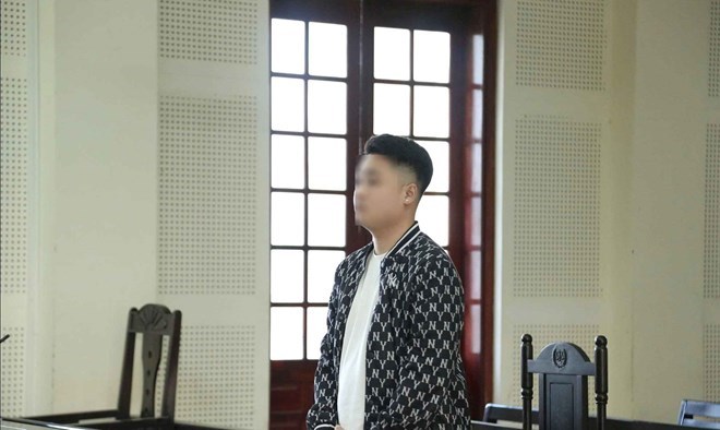 7 tháng tù treo vì hành hung nhân viên y tế, bài học cho người có máu nóng