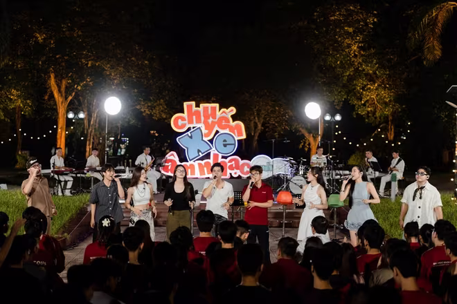 Mùa 2 sẽ được êkip sản xuất đầu tư mạnh hơn vào chất lượng âm thanh trực tiếp, đồng thời chọn lọc bối cảnh và cách kể chuyện kỹ lưỡng hơn Mùa 2 sẽ được êkip sản xuất đầu tư mạnh hơn vào chất lượng âm thanh trực tiếp, đồng thời chọn lọc bối cảnh và cách kể chuyện kỹ lưỡng hơn