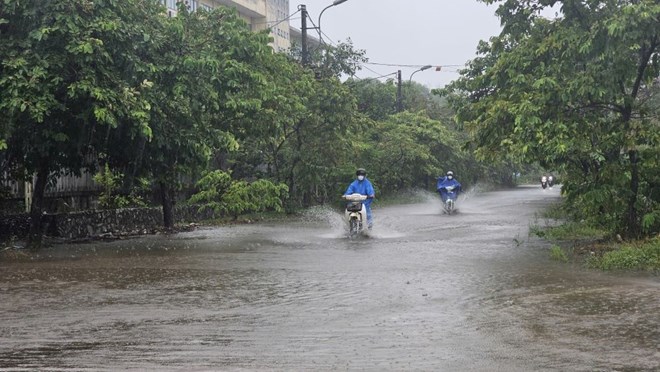 Dự báo các tỉnh thành mưa to từ chiều nay 9.12, cảnh báo thời tiết nguy hiểm