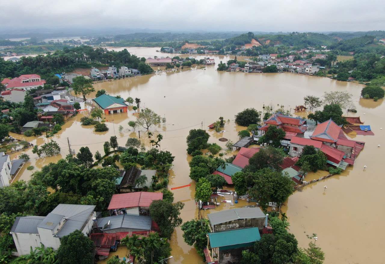 Trung tâm tỉnh Lào Cai (TP Yên Bái cũ) có đến 19 điểm ngập lụt mỗi khi mưa to, lũ sông Hồng dâng cao. Ảnh: Văn Đức