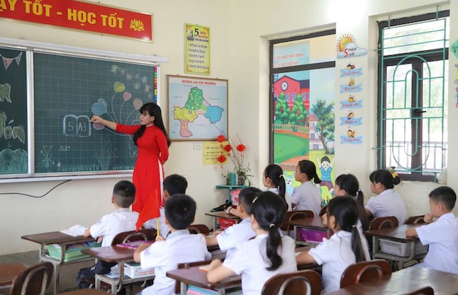 Loạt chỉ đạo mới của Bộ GDĐT về sáp nhập trường học, tinh giản biên chế